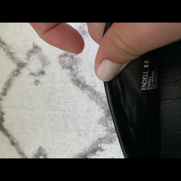 Steve Madden slip on shoes- black - Picture 4 of 4